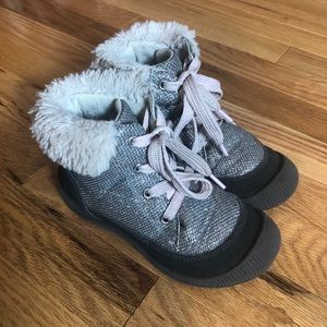 Girls OshKosh Winter Boots Size 12